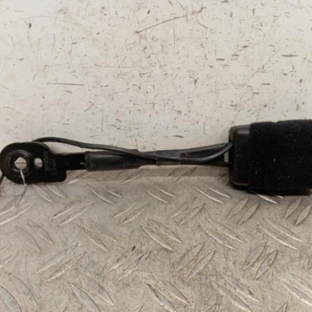 Attache ceinture avant gauche PEUGEOT 508 1 Photo n°1