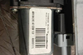 Leve vitre electrique avant gauche PEUGEOT 207 Photo n°4