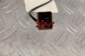 Attache ceinture avant gauche FORD FIESTA 7 Photo n°4