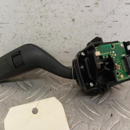 Commodo d'essuie glaces FORD FIESTA 7