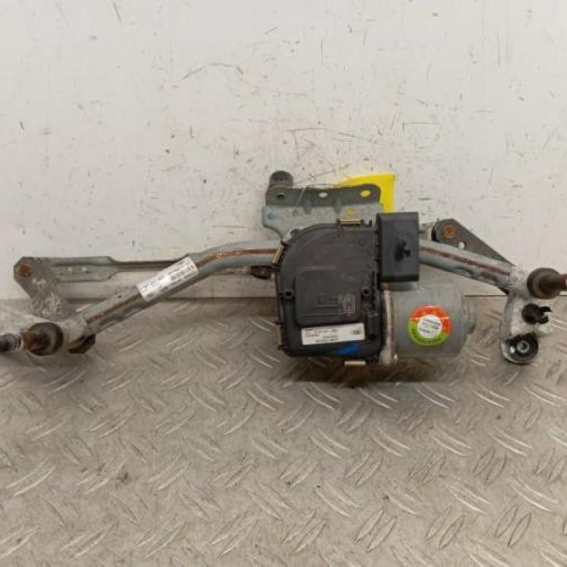 Moteur essuie glace avant FORD FIESTA 7 Moteur essuie glace avant FORD FIESTA 7