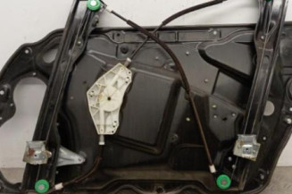 Leve vitre electrique avant gauche VOLKSWAGEN PASSAT 5 Photo n°4