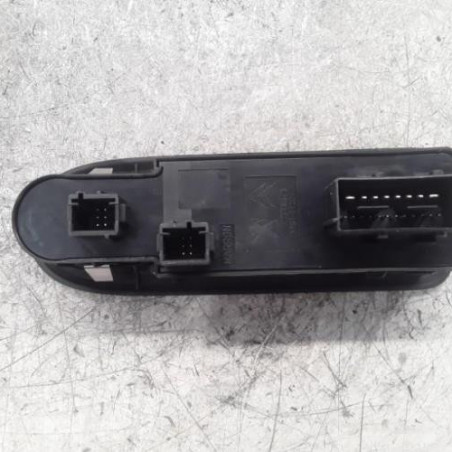 Interrupteur de leve vitre avant gauche PEUGEOT 508 1 SW