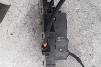 Serrure avant gauche PEUGEOT 207