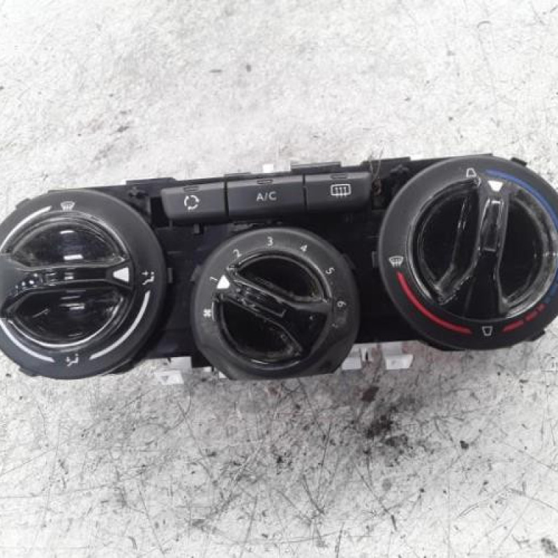 Commande chauffage PEUGEOT 2008 1