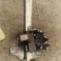 Leve vitre electrique avant gauche PEUGEOT 2008 1