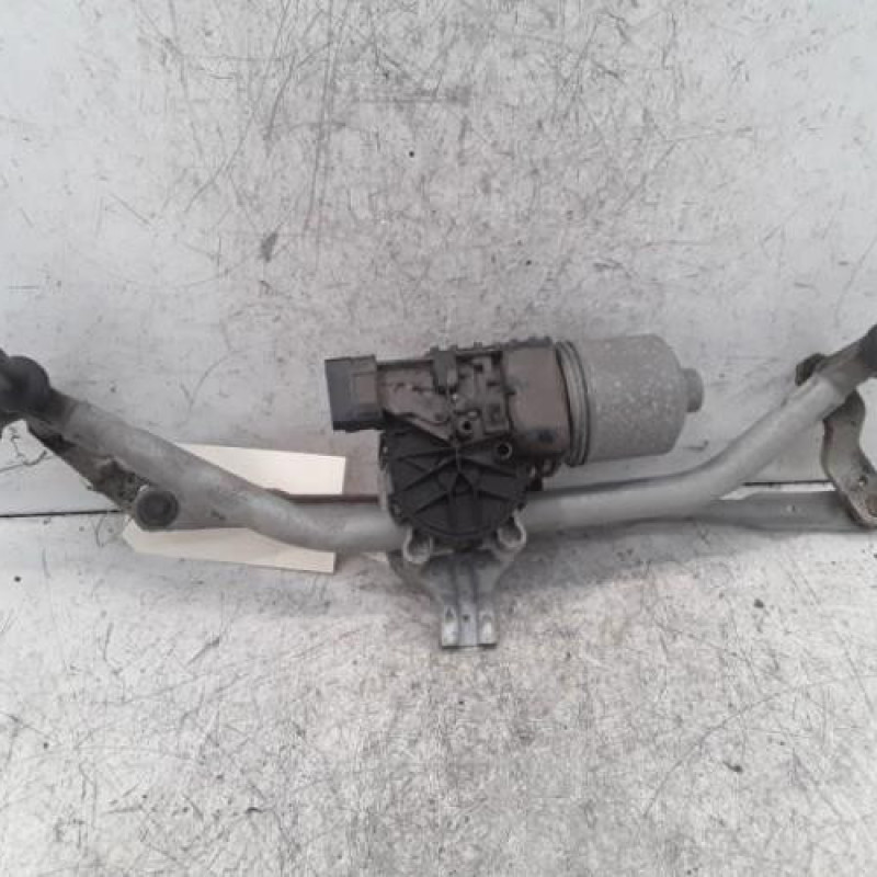 Moteur essuie glace avant PEUGEOT 2008 1 Moteur essuie glace avant PEUGEOT 2008 1