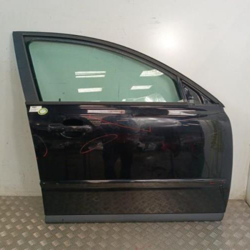 Porte avant droit VOLVO V 50 Porte avant droit VOLVO V 50