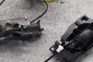 Serrure avant gauche PEUGEOT 308 1