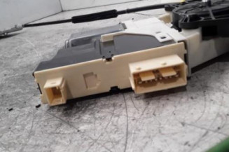Leve vitre electrique avant droit PEUGEOT 307 Photo n°3