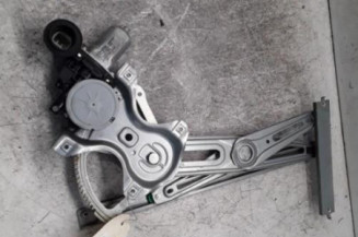 Leve vitre electrique avant droit TOYOTA YARIS 2 Photo n°1