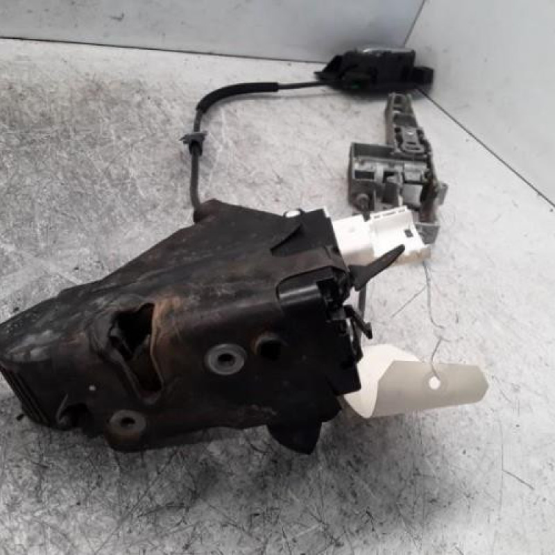 Serrure avant gauche CITROEN C4 1