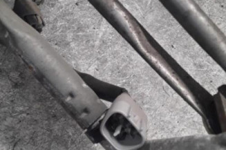 Moteur essuie glace avant TOYOTA VERSO Photo n°3