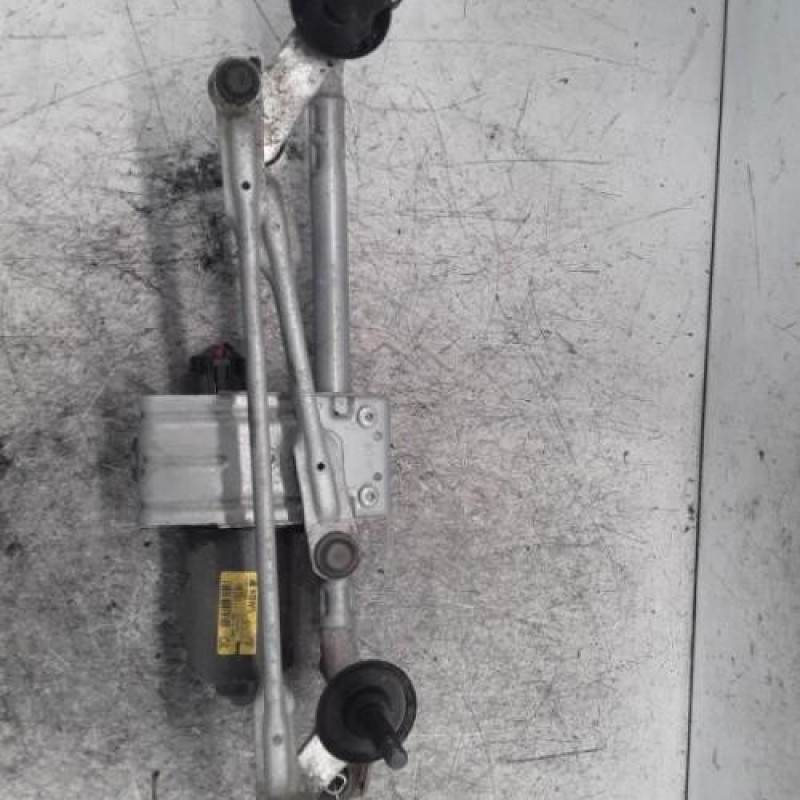 Moteur essuie glace avant KIA PICANTO 3 Moteur essuie glace avant KIA PICANTO 3