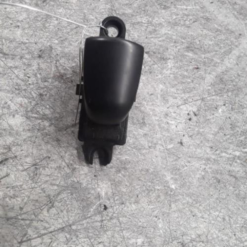 Interrupteur de leve vitre arriere gauche NISSAN MICRA 5