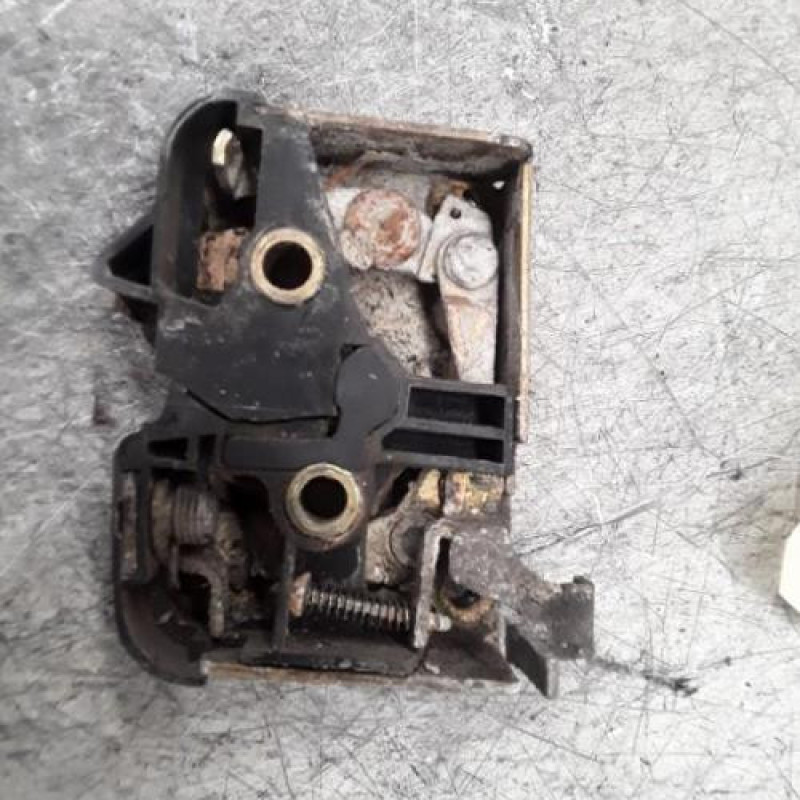 Serrure avant gauche VOLKSWAGEN TRANSPORTER 3