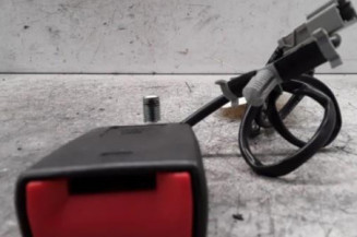 Attache ceinture avant gauche FIAT 500 2