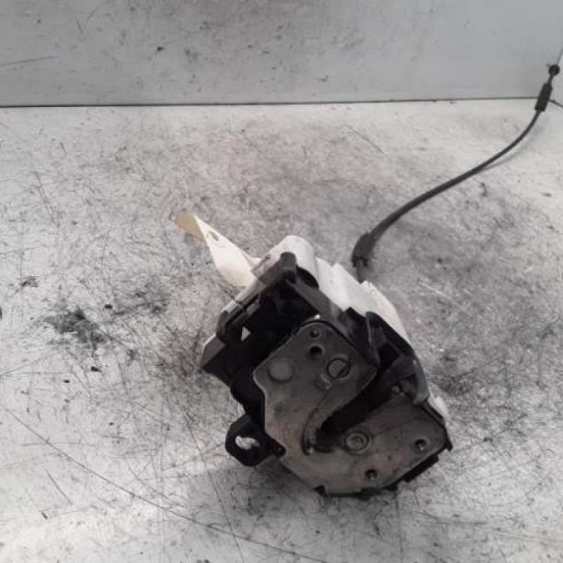 Serrure avant droit FIAT 500 2 Serrure avant droit FIAT 500 2