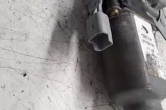 Leve vitre electrique avant droit PEUGEOT 106 Photo n°3