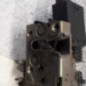 Serrure avant droit PEUGEOT 106