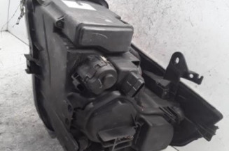 Optique avant principal droit (feux)(phare) RENAULT VEL SATIS