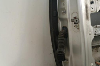 Porte avant droit RENAULT VEL SATIS Photo n°6