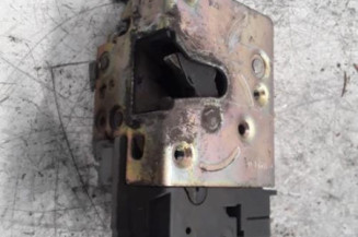 Serrure avant gauche PEUGEOT 206