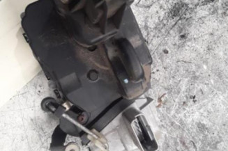 Serrure avant gauche PEUGEOT 307