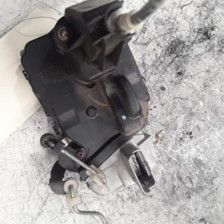 Serrure avant gauche PEUGEOT 307