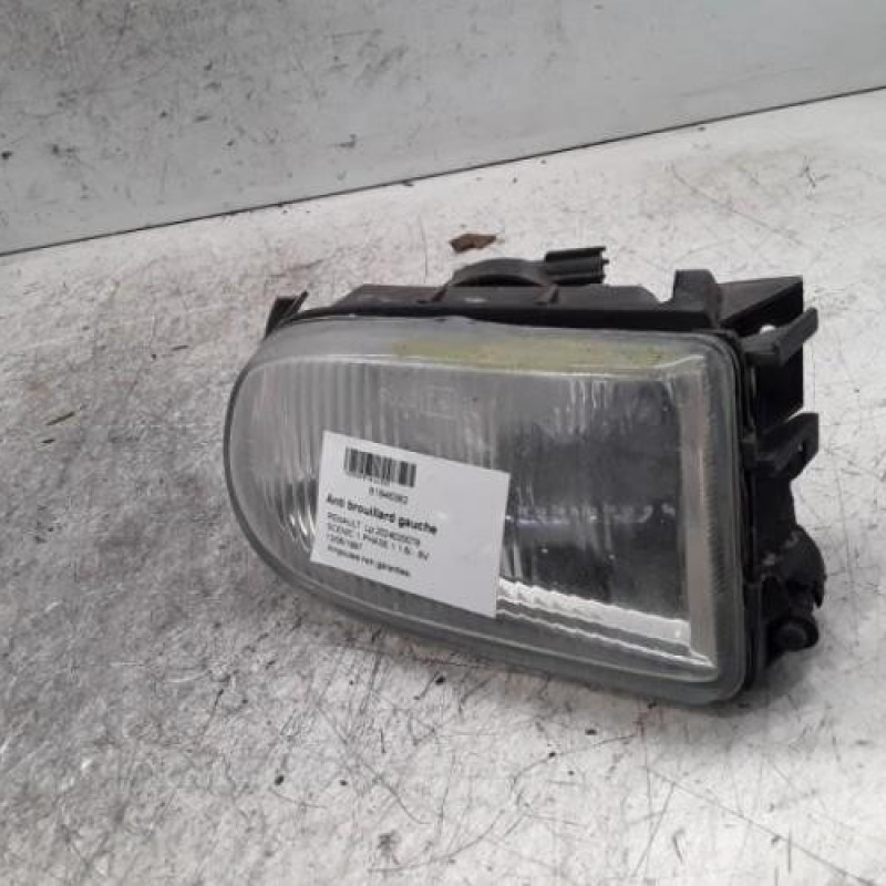 Anti brouillard gauche (feux) RENAULT SCENIC 1 Anti brouillard gauche (feux) RENAULT SCENIC 1