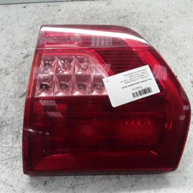 Feu arriere secondaire droit (feux) CITROEN C5 2 Feu arriere secondaire droit (feux) CITROEN C5 2