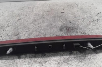 Feu arriere stop central PEUGEOT 3008 2