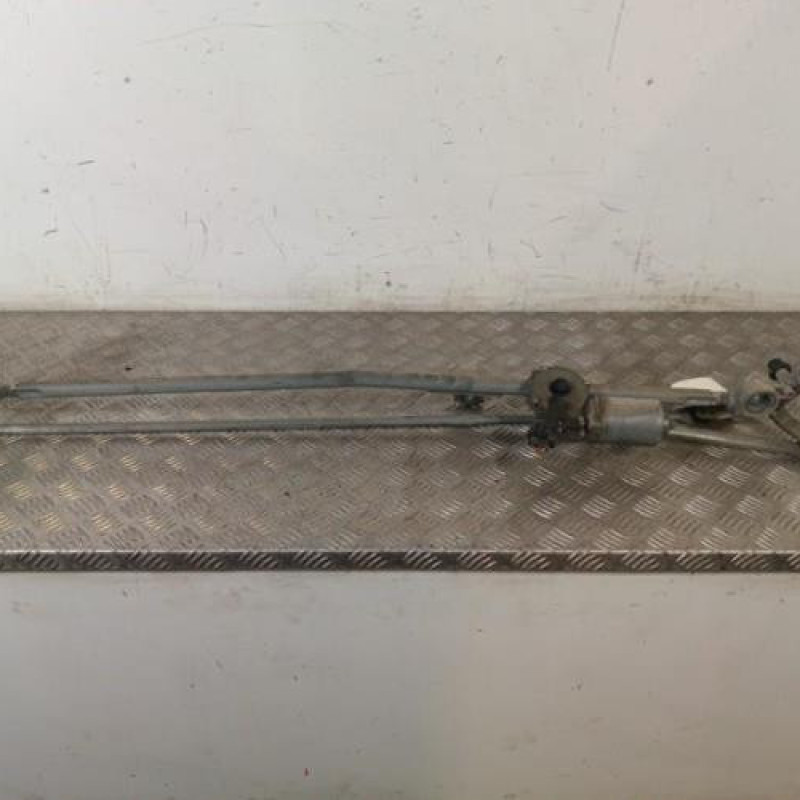 Moteur essuie glace avant OPEL ZAFIRA B