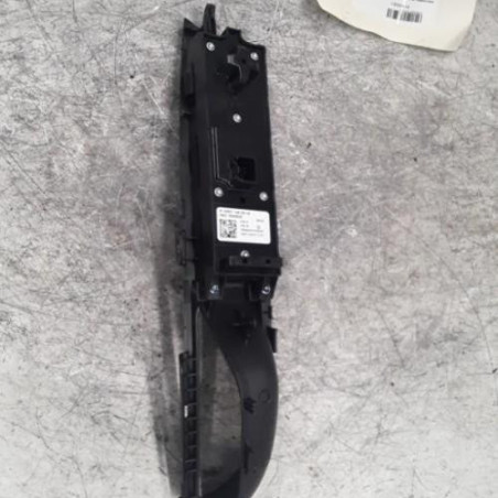 Interrupteur de leve vitre avant gauche FORD FOCUS 3