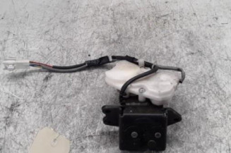 Serrure de coffre TOYOTA AVENSIS VERSO