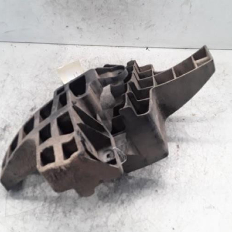 Absorbeur de pare choc arriere DACIA SANDERO 1
