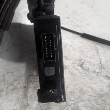 Leve vitre electrique avant droit PEUGEOT 307
