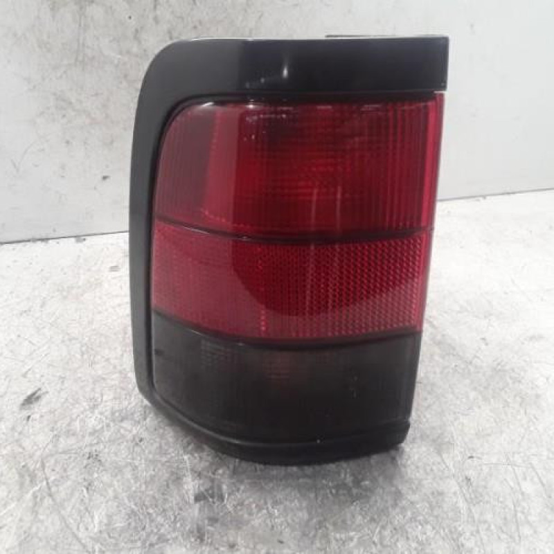 Feu arriere principal gauche (feux) PEUGEOT 806 Feu arriere principal gauche (feux) PEUGEOT 806