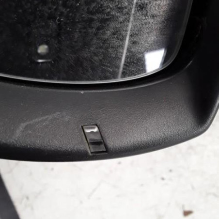 Retroviseur droit VOLKSWAGEN POLO 5