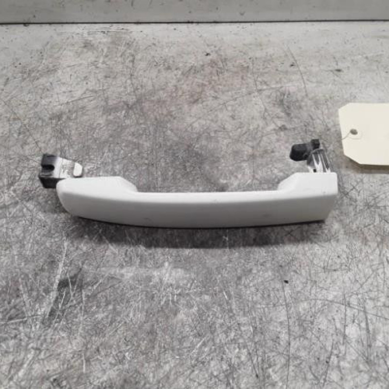 Poignee porte avant gauche NISSAN QASHQAI 1 Poignee porte avant gauche NISSAN QASHQAI 1