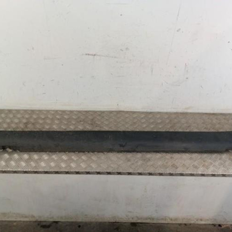 Bas de caisse gauche CITROEN C4 CACTUS