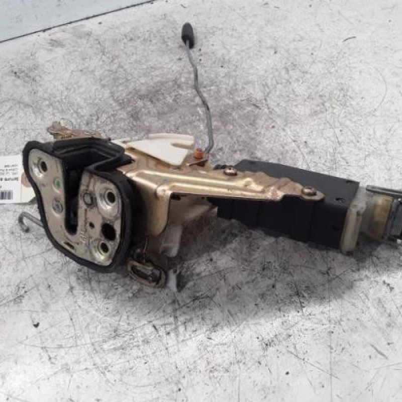 Serrure avant gauche OPEL CORSA B Serrure avant gauche OPEL CORSA B