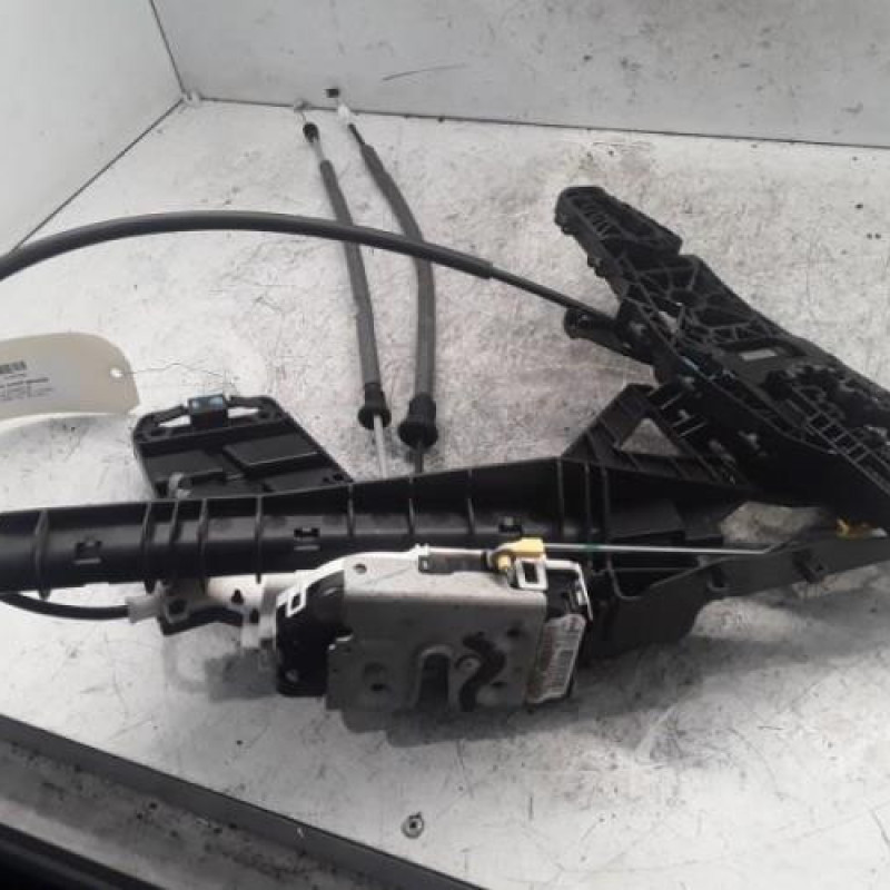 Serrure avant gauche JEEP COMPASS 2 Serrure avant gauche JEEP COMPASS 2