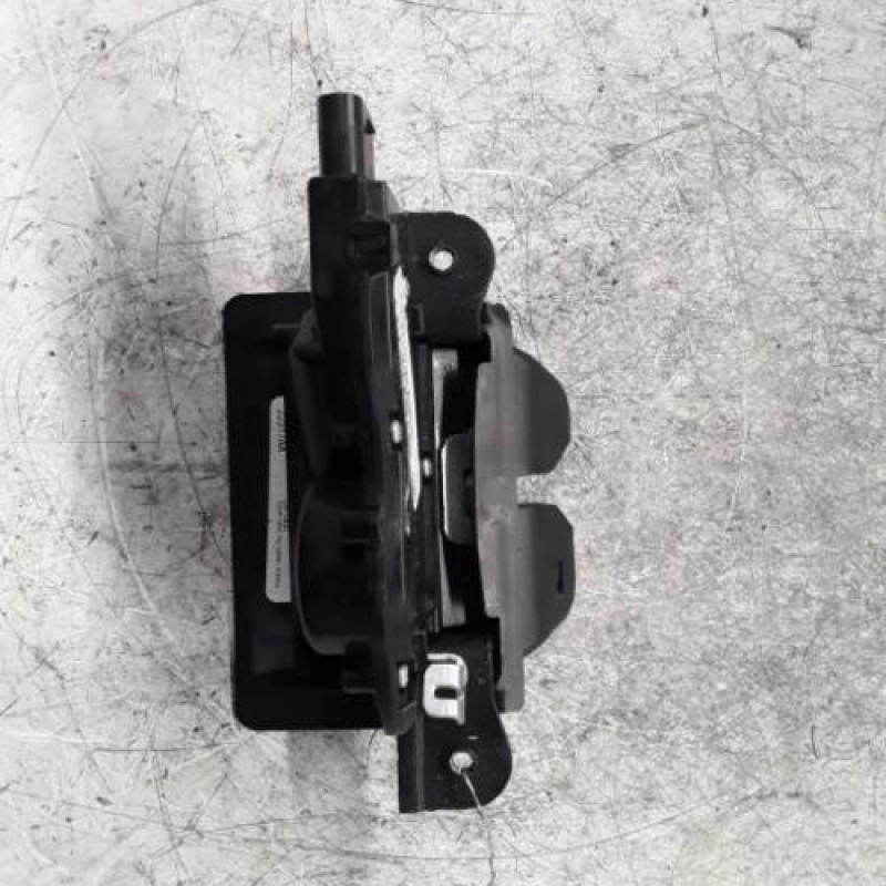 Serrure de coffre JEEP COMPASS 2 Serrure de coffre JEEP COMPASS 2