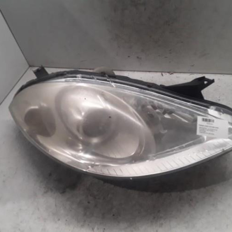 Optique avant principal droit (feux)(phare) MERCEDES CLASSE A 169