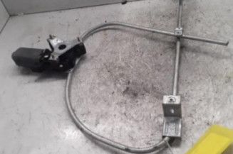 Leve vitre electrique avant droit RENAULT CLIO 1 Photo n°1