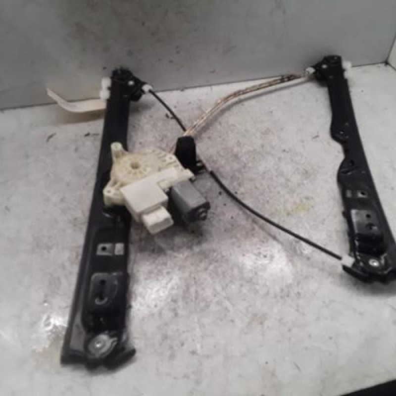 Leve vitre electrique avant droit PEUGEOT 308 2