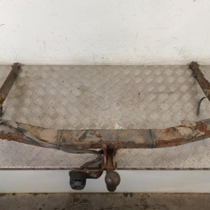 Attelage (boule de remorquage) FORD C-MAX 1