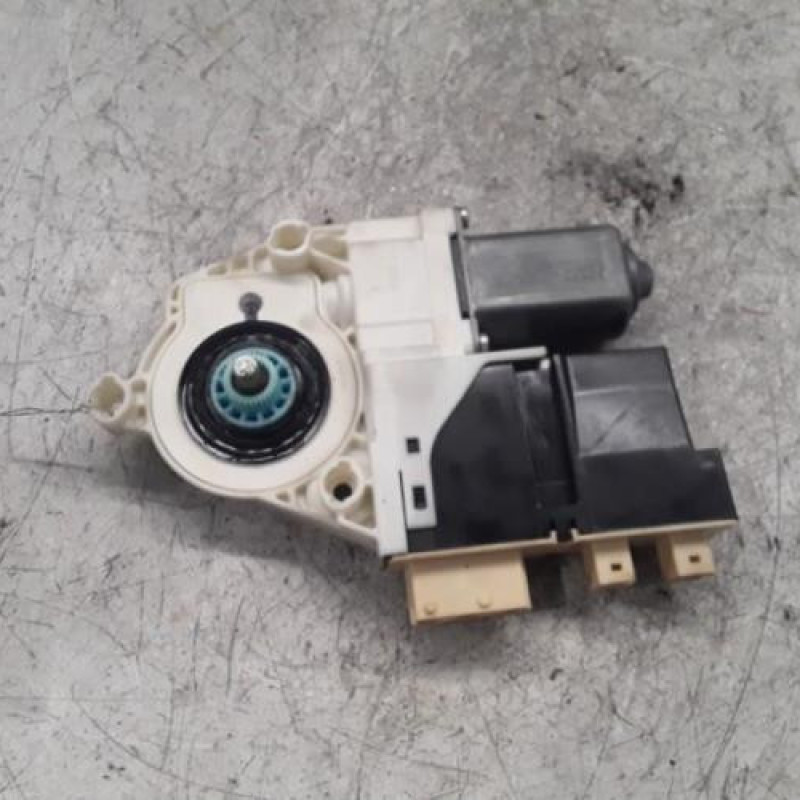 Moteur leve vitre avant gauche PEUGEOT 807