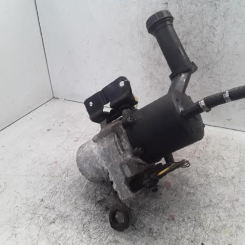 Pompe de direction PEUGEOT 307